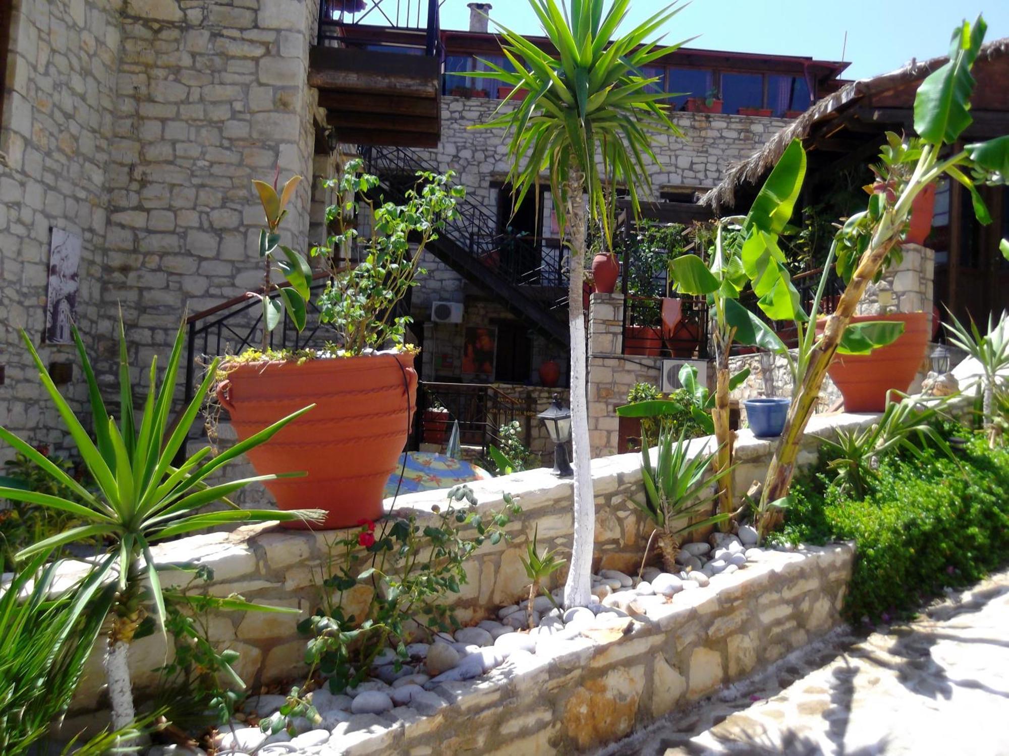 Stone Village Hotel Apartments Bali  Ngoại thất bức ảnh